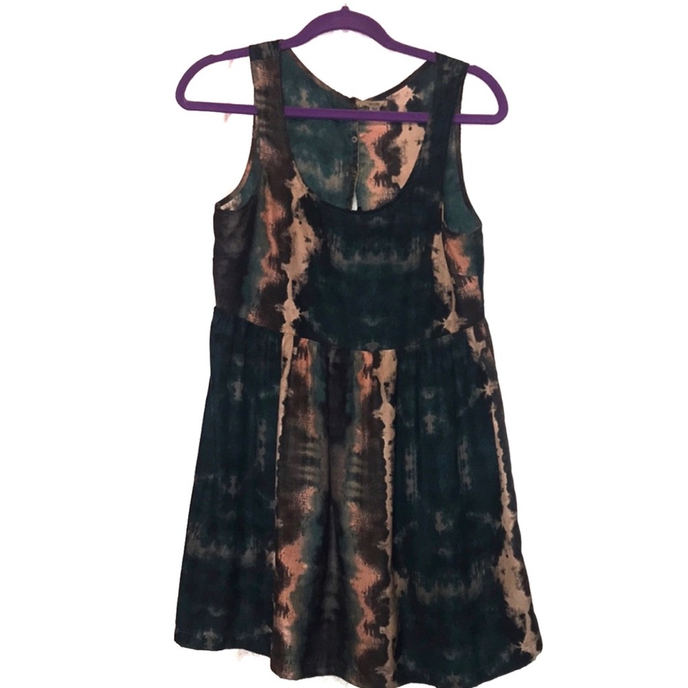 Excite Anthropologie Button Back Cutout Dress
